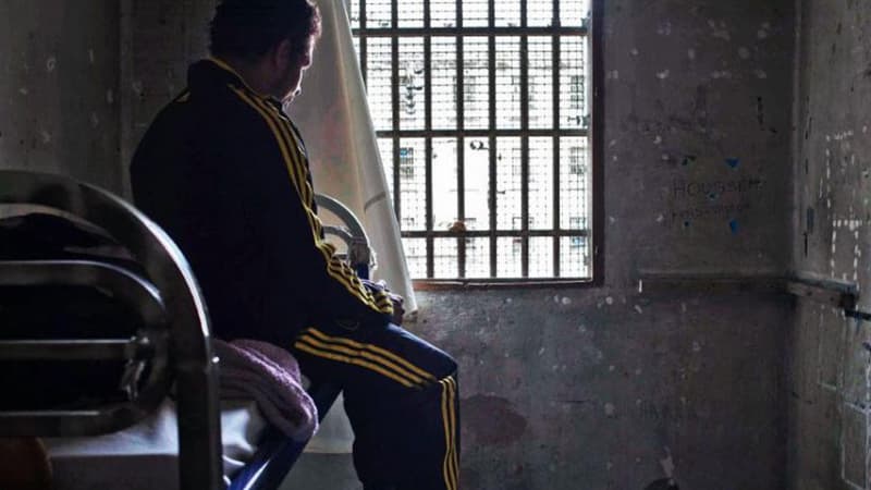 Un détenu dans sa cellule de la prison des Baumettes, à Marseille, en décembre 2012. (Photo d'illustration)