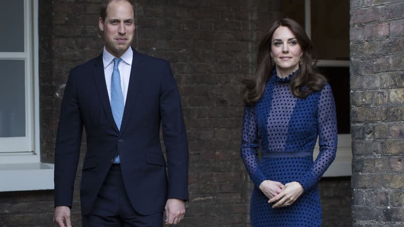 Warren Allott - Le Prince William et Kate Middleton à Kensington Palace le 6 avril