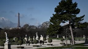 Le jardin des Tuileries à Paris (illustration).