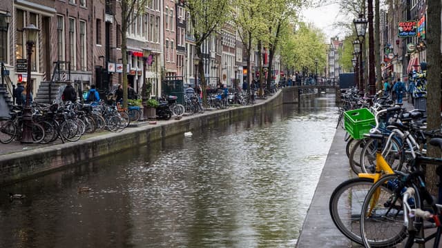 Amsterdam a été choisie.