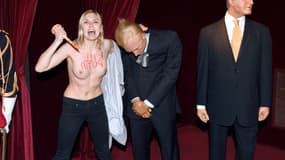 Une Femen avait poignardé avec un pieu la statue de Poutine au musée Grévin en juin.