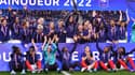 Wendie Renard et les Bleues fêtent leur victoire au Tournoi de France, le 22 février 2022