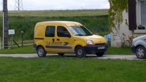 Véhicule de La Poste. (Illustration)