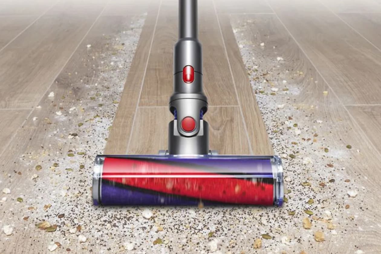 Dyson : profitez des aspirateurs balais sans fil en promotion - Le Parisien