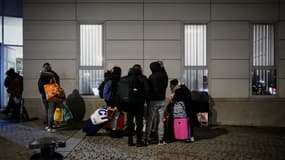 Des familles, dont 56 enfants, ont été remises à la rue à Lyon ce 8 janvier alors qu'un épisode de froid a commencé.