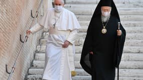 Le Pape François aux côtés du primat de l'Église orthodoxe de Constantinople Bartholomée 1er, en octobre 2020