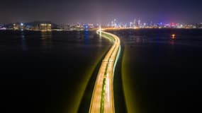 Vue de la baie de Shenzhen prise depuis Hong Kong le 6 février 2020
