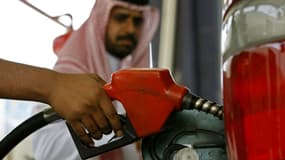 Conséquence de l'effondrement des prix du pétrole, l'Arabie Saoudite enregistre pour la deuxième fois depuis 2009 un déficit budgétaire.