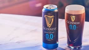 Lancée en octobre en Grande-Bretagne, la Guinness 0.0, est une version sans alcool de sa bière culte
