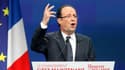 François Hollande s'est engagé samedi, lors d'un meeting à Dijon, à "rendre l'Etat aux Français", auxquels il entend rendre des comptes tous les six mois sur l'action gouvernementale. Il en profité pour égratigner "l'omniprésidence" de son principal adver