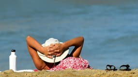 Certaines étiquettes et mentions assurent l'efficacité de nos vêtements anti-UV.