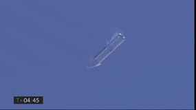 Un prototype de fusée SpaceX s'écrase à l'atterrissage