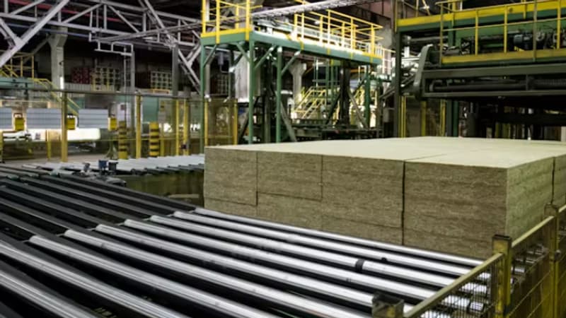 La Russie prend le contrôle de 4 usines du fabricant danois d'isolation en laine de roche Rockwool, le groupe peu "optimiste" quant à la possibilité d'annuler cette décision