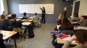 Elisabeth Borne annonce un outil d'IA pour les profs