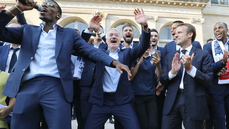 Les Bleus à l'Elysée avec Emmanuel Macron.