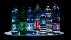 Des bouteilles d'eau de Nestlé Waters et Sources Alma, le 21 février 2024 à Paris