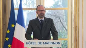 Philippe sur la SNCF : "A l'avenir, il n'y aura plus de recrutement au statut (cheminot)"