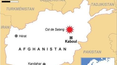 UN AVION S?ÉCRASE PRÈS DU COL DE SALANG AU NORD DE KABOUL EN AFGHANISTAN
