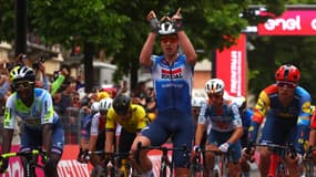 Tim Merlier lors de la 3e étape du Giro, le 6 mai 2024.
