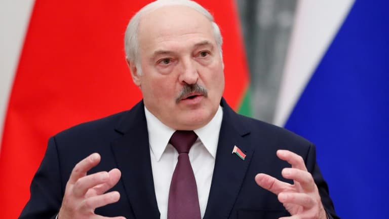 Le président biélorusse Alexandre Loukachenko s'exprime lors d'une conférence de presse le 9 septembre 2021 à Moscou