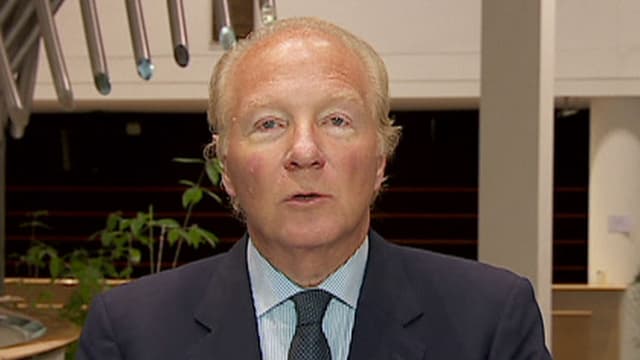 Brice Hortefeux en duplex depuis Bruxelles, le 3 novembre 2015.