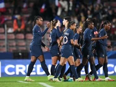 La joie des Bleues face à l'Estonie