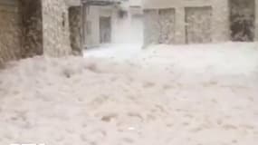 Tempête Gloria: en Espagne, l'écume envahit la ville de Tossa de Mar