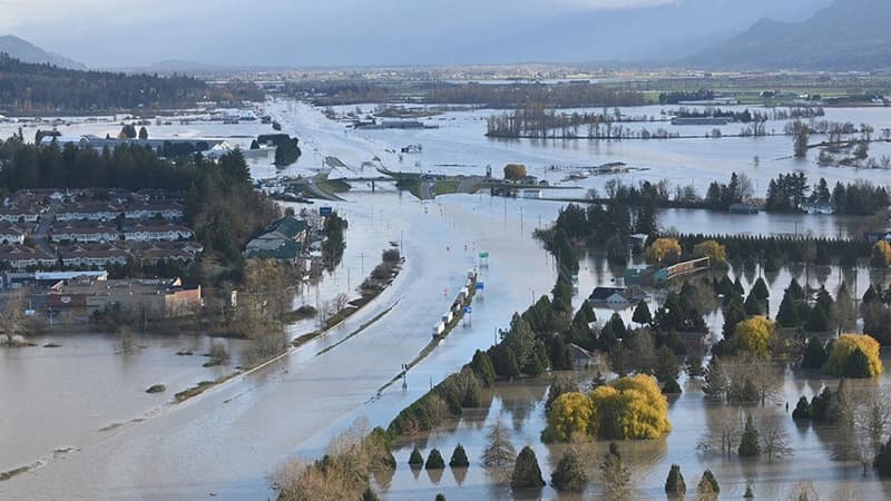 La ville d'Abbotsford (Colombie-Britannique) inondée au Canada, le 16 novembre 2021.
