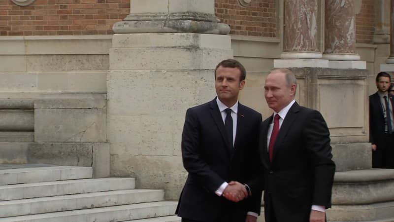 Emmanuel Macron et Vladimir Poutine à Versailles. 