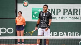 Jo-Wilfried Tsonga lors du premier tour de Roland-Garros, le 24 mai