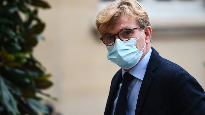 Je comprends tout à fait la détresse des commerçants qui sont fermés", a expliqué Marc Fesneau