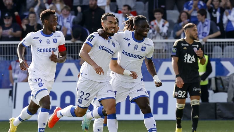 EN DIRECT - Multiplex Ligue 1: Auxerre à la relance face à Montpellier, duel de bas de tableau entre Brest et Angers !