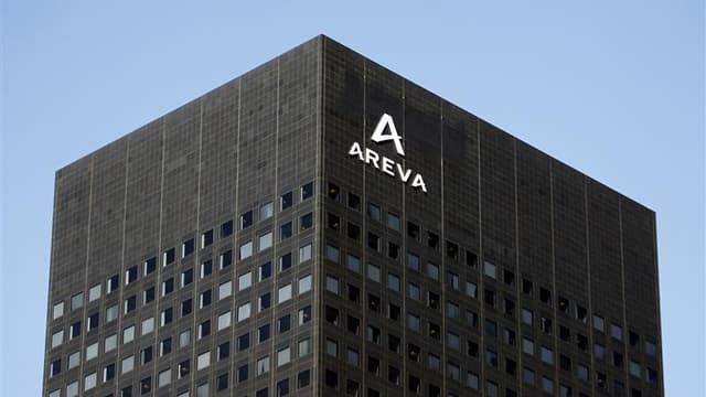 Le ministre de l'Industrie, Eric Besson, a démenti lundi que des suppressions d'emplois soient prévues chez Areva en France comme le laissaient entendre des informations de presse, évoquant 1.000 à 1.200 suppressions dans le pays. "La filière nucléaire et