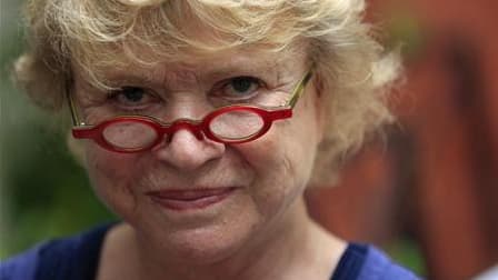 La probable victoire d'Eva Joly dans la primaire des écologistes français pour la présidentielle de 2012 change la donne pour la gauche et le Parti socialiste dans la perspective d'un accord de gouvernement. /Photo prise le 10 juin 2011/REUTERS/Jean-Paul