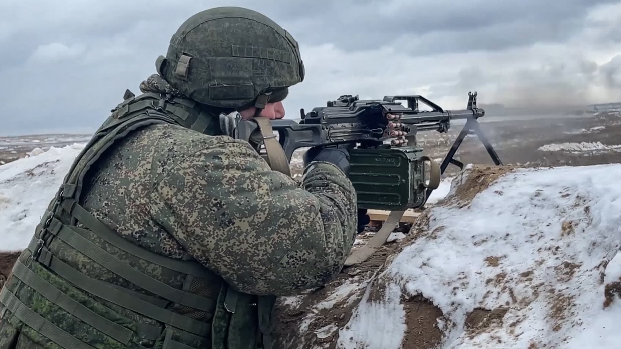According to the Pentagon, Russian troops are destroying themselves without fighting