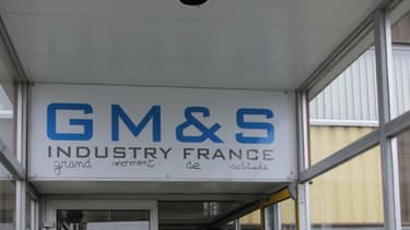 Le tribunal de commerce de Poitiers, au terme d'une audience à huis clos, a repoussé d'une semaine sa décision, comme le demandaient les représentants des 277 salariés de GM&S Industry.