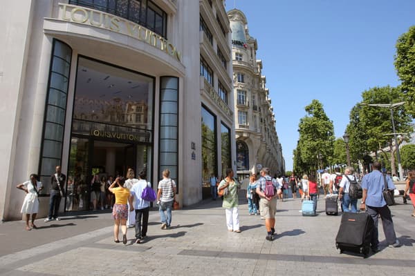 Louis Vuitton, Champs Elysées 