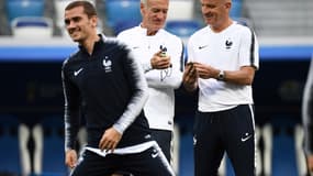 Antoine Griezmann, Didier Deschamps et Guy Stéphan