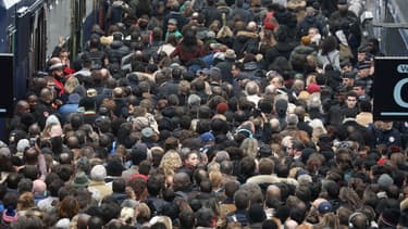 Le 3 avril 2018, premier jour de grève, les voyageurs ont dû prendre leur mal en patience
