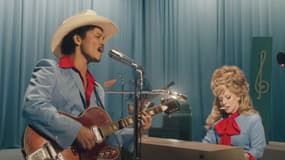 Bruno Mars et Lady Gaga dans le clip du morceau "Die with a smile", sorti le 16 août 2024.