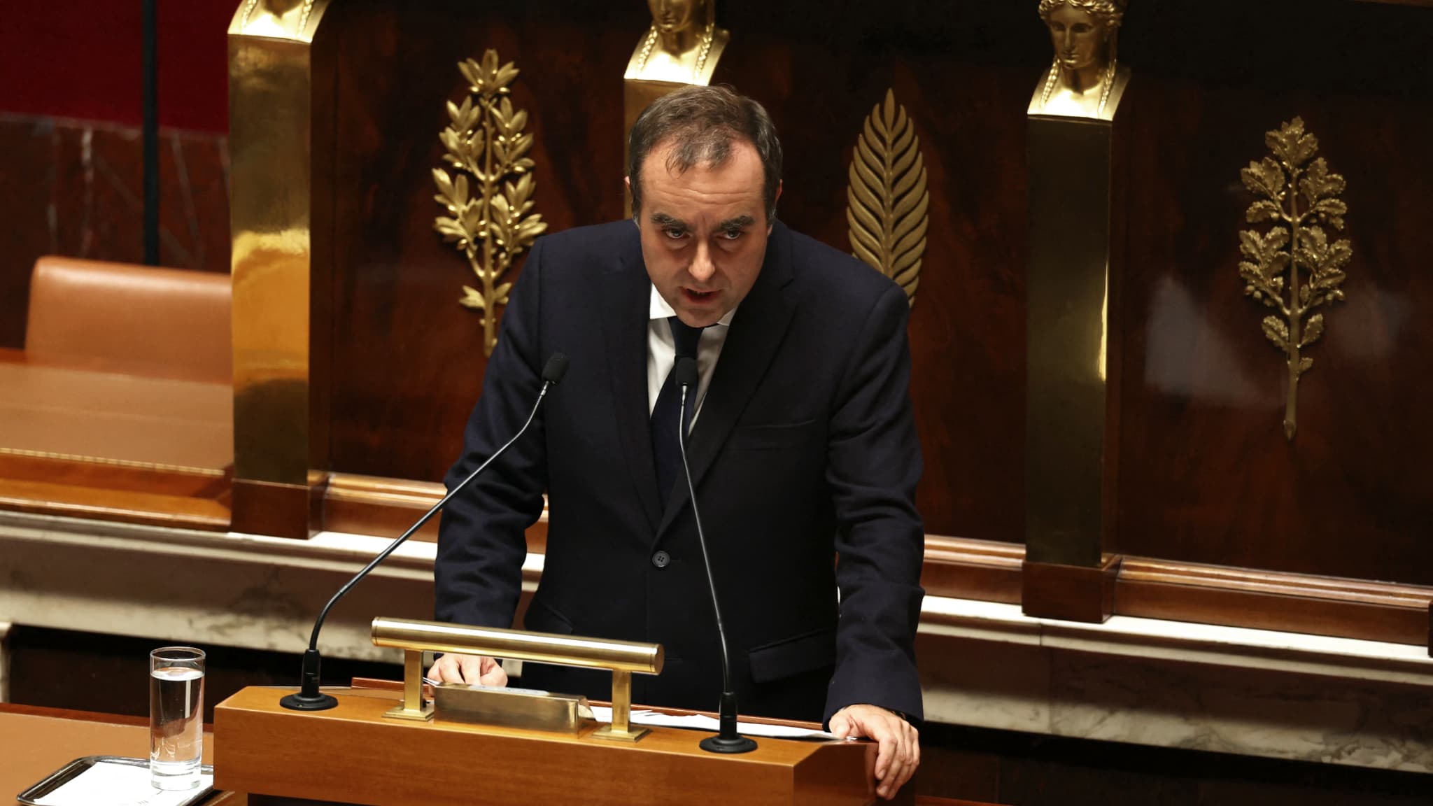 Nouvelle-Calédonie: Sébastien Lecornu propose de transcrire les accords de Bougival dans la Constitution "avant la fin de l'année"
