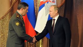 Vladimir Poutine et son chef d'état-major, Valery Gerasimov, en décembre 2013.