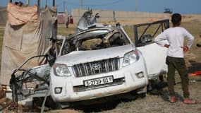 Une voiture de l'ONG World Central Kitchen détruite à Deir Al-Balah, à Gaza, le 2 avril 2024.