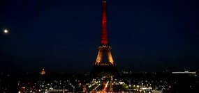 La tour Eiffel prend les couleurs du drapeau belge en solidarité avec Bruxelles