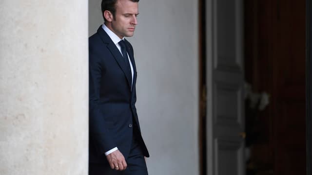Emmanuel Macron veut réformer rapidement le Code du travail. 