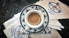 Un expresso servi au café Gambrinus de Naples, le 13 février 2022 en Italie