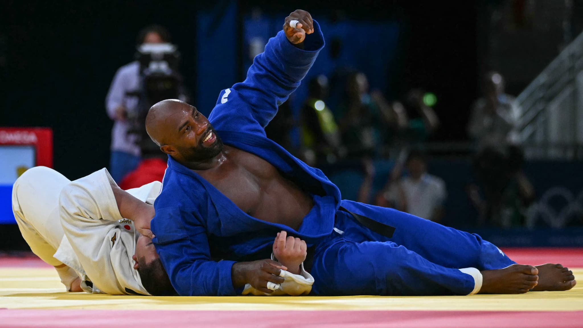 Teddy Riner après avoir remporté le dernier combat par équipes aux JO 2024.