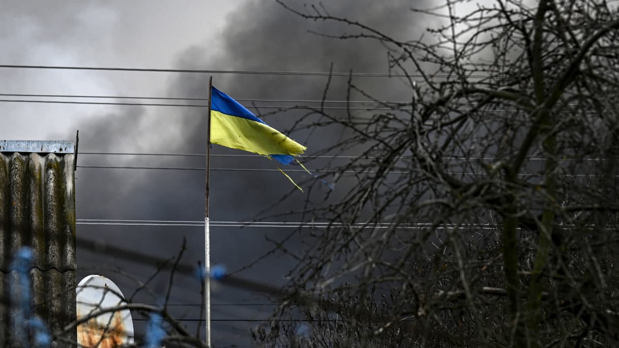 EN DIRECT - Guerre en Ukraine: l'est du pays pilonné, conférence sur la reconstruction en Suisse