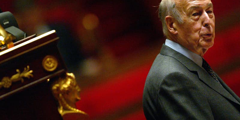 Valéry Giscard d'Estaing le 3 décembre 2002 à l'Assemblée nationale