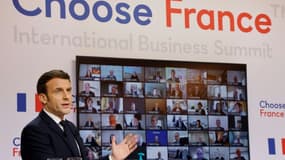 Le président Emmanuel Macron s'exprime le 25 janvier 2021 à Paris en ouverture d'une réunion "Choose France" en vidéo pour promouvoir l'attractivité française
